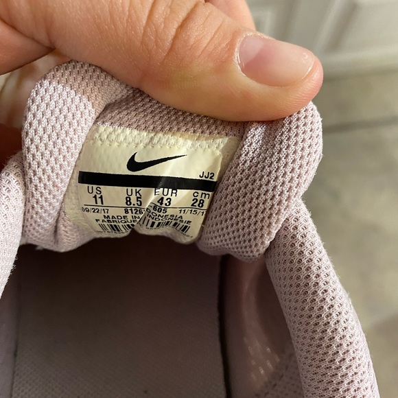 Nike Running Shoes - Picture 3 of 4